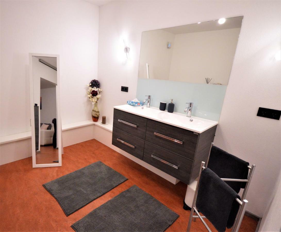 Ferien Haus - Ferienwohnung Lorena นอยชติฟ อิม ชตูไปทัล ภายนอก รูปภาพ